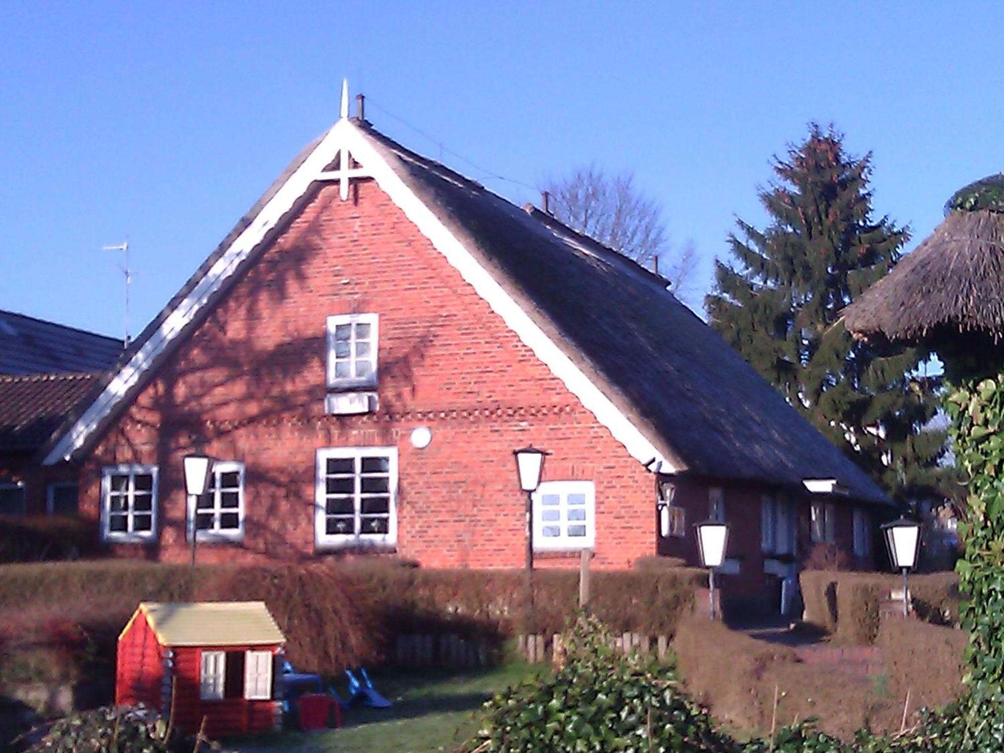 Nobis Krug Hotel Groß Sarau Buitenkant foto